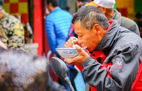 中国早餐行业现状分析.jpg